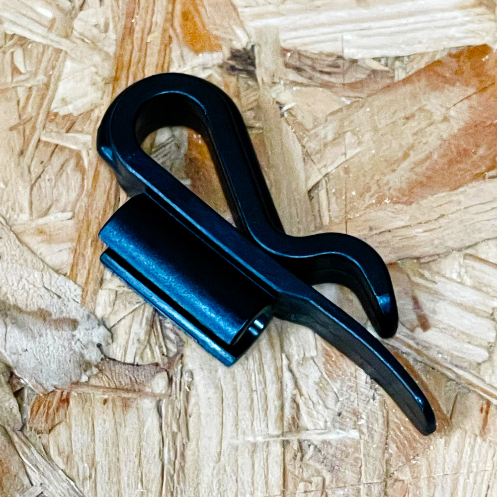 Bucket Clip for 5/16" Syphon Tube - Black